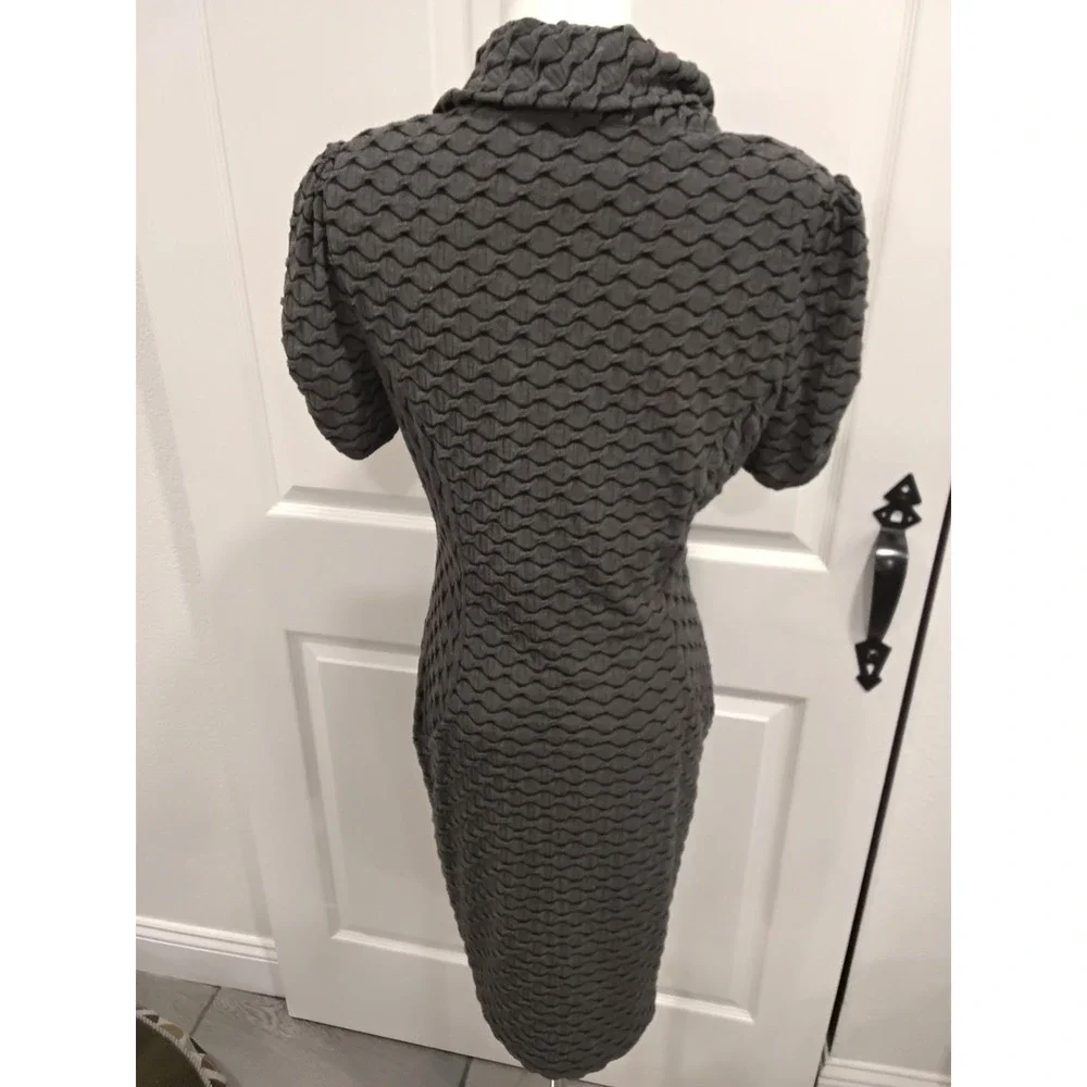 Evan‎ Picone Women's Grey Textured Cowl Neck Short Sleeve Sheath Dress Size 8